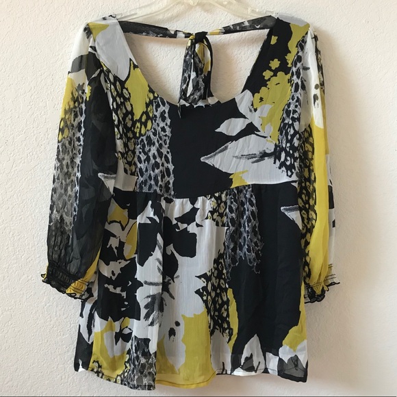 AB Studio Smocked Peplum Floral Chiffon Top Size Medium - Picture 14 of 16